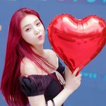 조이, ‘러비에게만 주는 하트 키스’ (<b>동물</b>농장 출근길) [HD포토