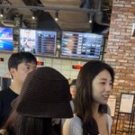 [댓글부탁해] <b>수지</b>랑 제니 영화관 목격