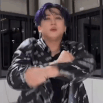 창빈 <b>벌크</b>업 왜한거임..?