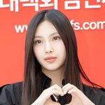 [현장포토] "바람 불어 여신"…민지, 완벽한 미모 디스패치사진