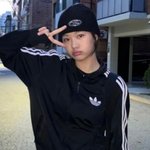 나하은, <b>SM</b> 퇴사했나... SNS서 문구 삭제