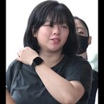 <b>정연</b>은 살이 더 쪘네