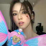[댓글부탁해] 한소희, 키스마크+공주님 놀이 깜짝 취향…음주자숙...