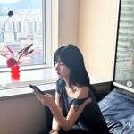 '최민환과 이혼' 율희, 팔뚝 대형 타투…물오른 미모까지 [<b>N</b>샷]