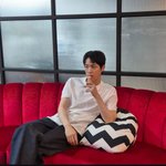 진 전역한지 <b>두</b><b>달</b>됐는데 용안이..