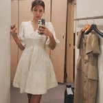 ‘화려한 싱글’ 안현모, <b>블링</b>블링 원피스 완벽 소화