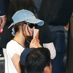 뉴진스 다니엘, <b>팬레터</b>에 키스