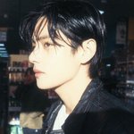 [군대] 전 그냥 <b>이얼굴</b>이 좋아서 입덕했어요