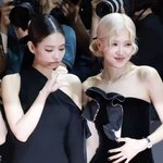 제니랑 <b>로제</b> 이거 개웃기네ㅋㅋㅋㅋ