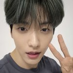 [<b>TXT</b>] 수빈이 셀카