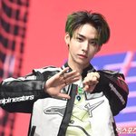 사생활 논란' 템페스트 <b>화랑</b>, 탈퇴 "전속 계약 종료…상호 합의"...