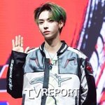 화랑, 클럽 <b>방문</b> 논란으로 활동 중단→5개월 만에 팀 탈퇴[전문]