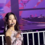 팬 얼굴 기억하고 아이<b>컨택</b> 해주는 장원영