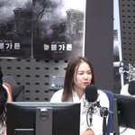 [댓글부탁해] 조윤희 “‘<b>늘봄</b>가든’서 구더기와 촬영” 첫 공포영화에...