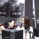 [댓글부탁해] <b>김주령</b> “6살 어린 조윤희에 존댓말, 언니처럼 많이...