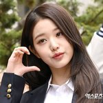 장원영, 사생활 침해 토로 "개인 시간에 카메라 당혹…배려 부탁"...