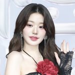 장원영, 사생팬 고충 토로…"개인시간, 카메라 밀어붙이면 당황스러워"