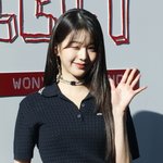 "다짜고짜 카메라 <b>NO</b>"… 장원영, 사생 고충 토로