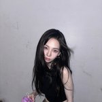 [19] 이 사람들 얼굴 특징 알려줄사람ㅜㅜ