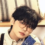 <b>안경</b> 연준 너무 커엽다