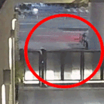 방탄 슈가 오보정정 집앞 <b>정문</b>에서 넘어진거 맞음