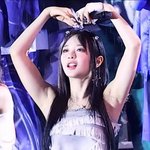 나 하니랑 <b>허리</b>골반라인 ㄹㅇ개똑딘데