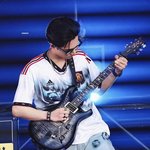 일본 락페에서 기타 <b>연주</b>한 하이브 남돌