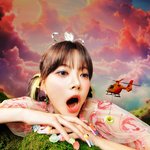 르세라핌 <b>미니</b> 앨범 컨셉포토 - 홍은채