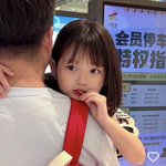 강아지 고양이보다  더이쁜거