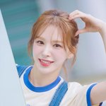 레드벨벳 웬디, ‘완디 시즌2 빼꼼 하트’ (웬디의 영스트리트 출근길)...