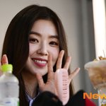 [댓글부탁해] 레드벨벳 아이린, 시구 마치고 직관[포토엔HD]