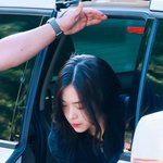 출근 얼굴 vs 무대 얼굴 못 고르겠는 여돌