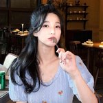 '이혼' 율희 "내가 제일 <b>소중</b>하다....솔로가 최고
