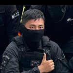 흑복입은 방탄소년단 뷔 (<b>new</b>)