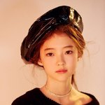 이쯤에서 보는 미야오 <b>엘라</b> 어릴때