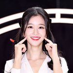 [mhn포토] 서예지 '매혹의 <b>미소</b>'