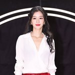 서예지 '강렬한 레드립'