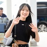 [현장포토] "올블랙도 귀여워"…김혜윤, 해맑은 출국