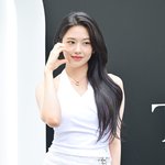 [사진]아이브 안유진,'러블리하게'