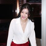 서예지, <b>화사</b>한 미소