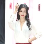 서예지, 치명적인 <b>장미</b>