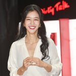 ‘가스라이팅→학폭 의혹’ 서예지, 딱딱함 버리고 미소 장착했지만