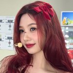 “인어공주 실사판 아니야?”… 레드벨벳 조이, '2D 비주얼' 그...