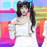 '최애의 아이' 작가도 샤라웃..장원영에 홀리는 이유[리포트①]