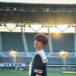 한 남돌이 <b>밤새</b> 비행기 타고 내려서 한 행동