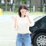 [사진]신현빈,'사랑스러운 손인사'