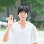 [사진]문상민,'멋진 손인사'