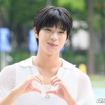 [사진]문상민,'싱그러운 하트'