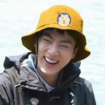 [군대] 모자에 <b>햄</b><b>찌</b> 박은거