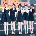 [댓글부탁해] [사진]피프티피프티,'완전체로 첫 포토월'